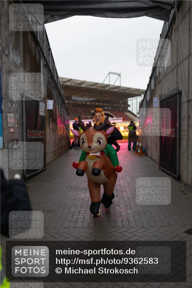 07.12.2025 - St. Pauli X-Mass-Run No. 15 Michael Strokosch http://msf.ph/oto/9362583 07.12.2025 10:59:52 Laufen  meine-sportfotos.de
