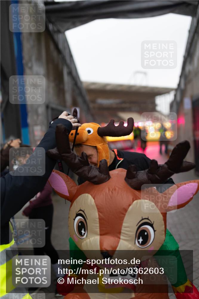 07.12.2025 - St. Pauli X-Mass-Run No. 15 Michael Strokosch http://msf.ph/oto/9362603 07.12.2025 10:59:55 Laufen 205 meine-sportfotos.de