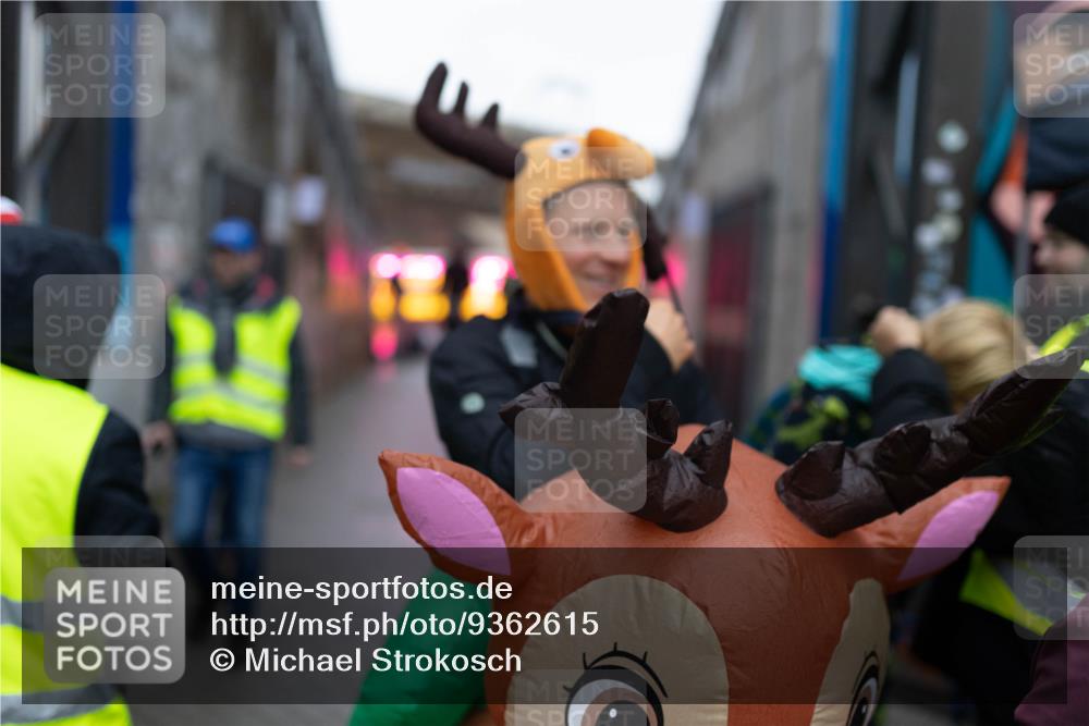 07.12.2025 - St. Pauli X-Mass-Run No. 15 Michael Strokosch http://msf.ph/oto/9362615 07.12.2025 11:00:00 Laufen  meine-sportfotos.de