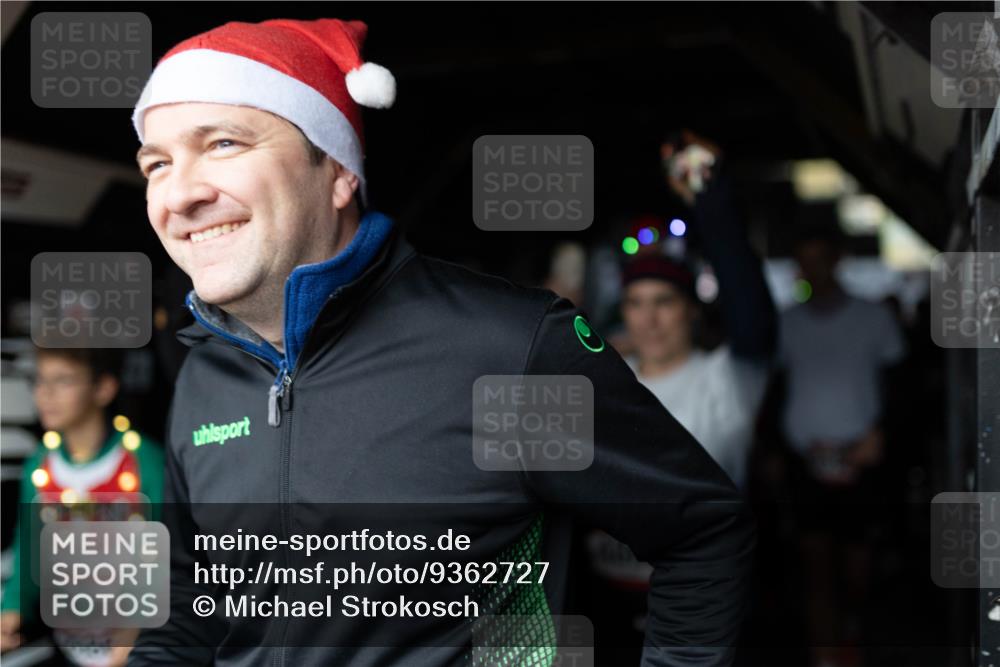 07.12.2025 - St. Pauli X-Mass-Run No. 15 Michael Strokosch http://msf.ph/oto/9362727 07.12.2025 11:13:15 Laufen  meine-sportfotos.de