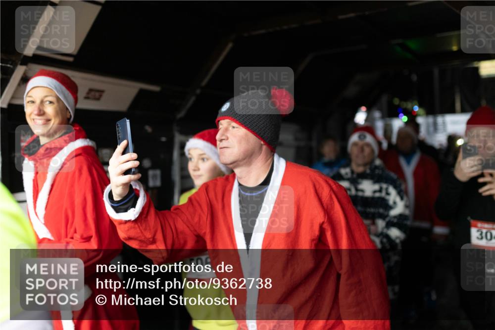 07.12.2025 - St. Pauli X-Mass-Run No. 15 Michael Strokosch http://msf.ph/oto/9362738 07.12.2025 11:13:18 Laufen 506, 30 meine-sportfotos.de