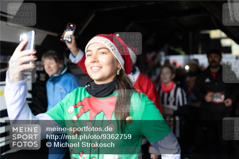 07.12.2025 - St. Pauli X-Mass-Run No. 15 Michael Strokosch http://msf.ph/oto/9362759 07.12.2025 11:13:20 Laufen  meine-sportfotos.de