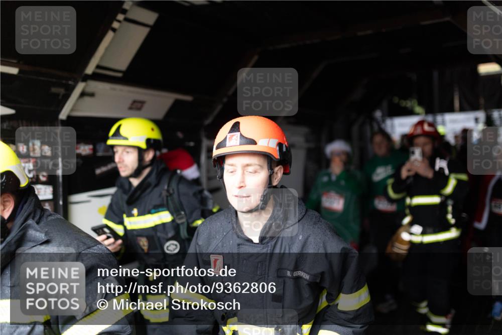 07.12.2025 - St. Pauli X-Mass-Run No. 15 Michael Strokosch http://msf.ph/oto/9362806 07.12.2025 11:13:35 Laufen  meine-sportfotos.de