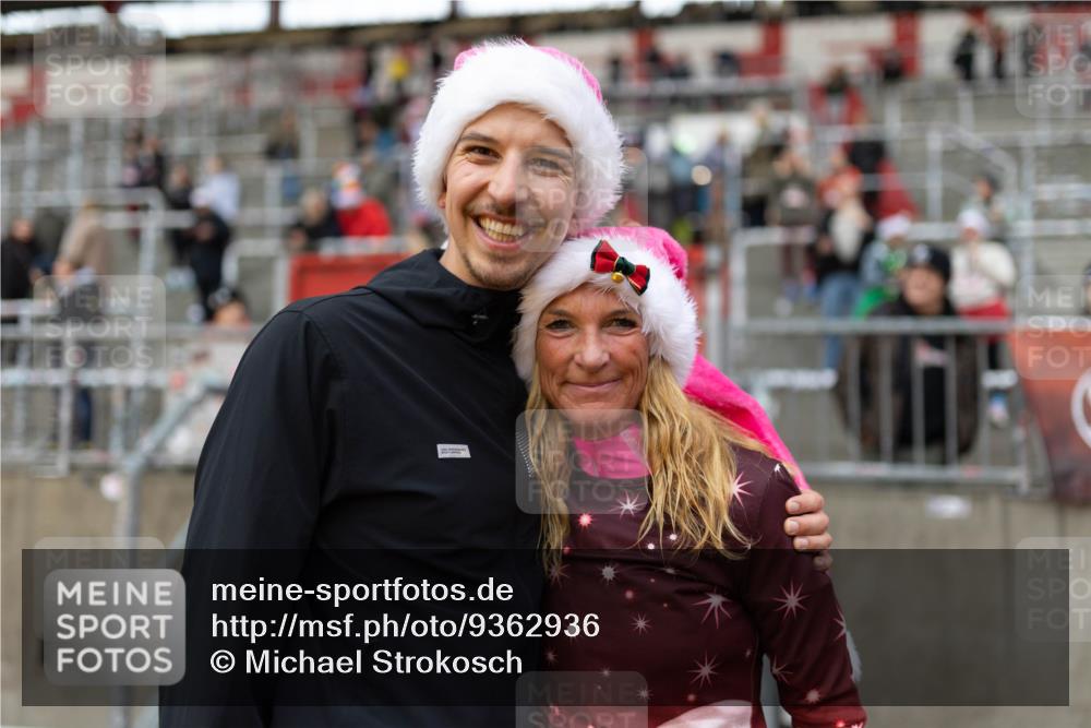 07.12.2025 - St. Pauli X-Mass-Run No. 15 Michael Strokosch http://msf.ph/oto/9362936 07.12.2025 11:20:18 Laufen  meine-sportfotos.de