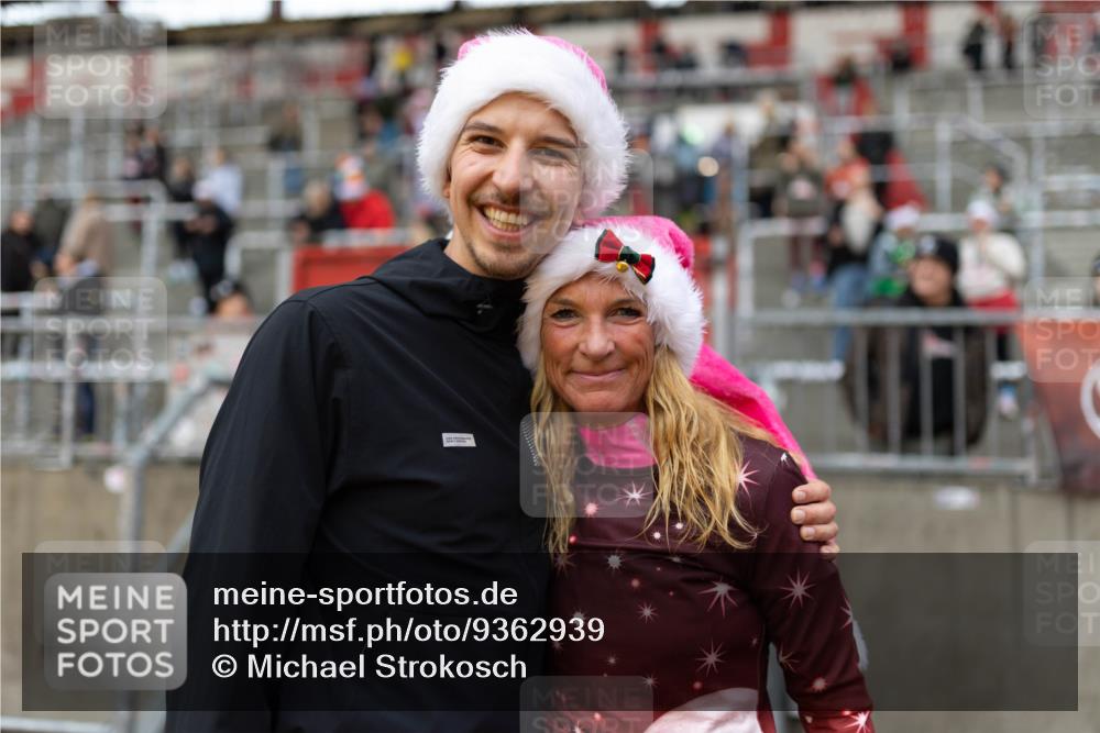 07.12.2025 - St. Pauli X-Mass-Run No. 15 Michael Strokosch http://msf.ph/oto/9362939 07.12.2025 11:20:18 Laufen  meine-sportfotos.de
