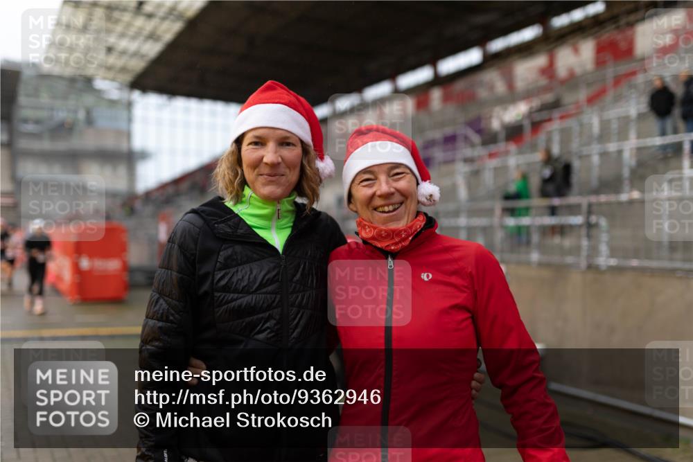 07.12.2025 - St. Pauli X-Mass-Run No. 15 Michael Strokosch http://msf.ph/oto/9362946 07.12.2025 11:20:23 Laufen  meine-sportfotos.de