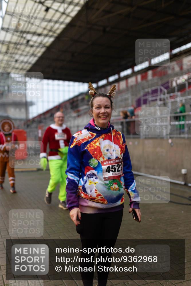 07.12.2025 - St. Pauli X-Mass-Run No. 15 Michael Strokosch http://msf.ph/oto/9362968 07.12.2025 11:20:39 Laufen 4522 meine-sportfotos.de