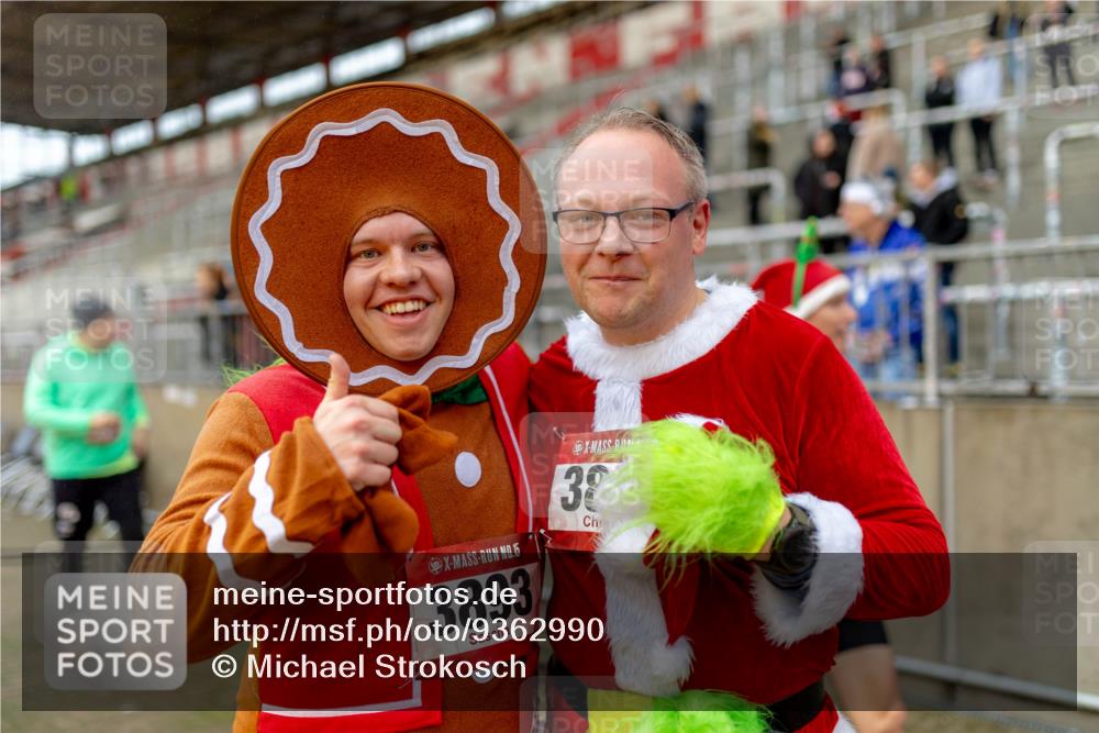07.12.2025 - St. Pauli X-Mass-Run No. 15 Michael Strokosch http://msf.ph/oto/9362990 07.12.2025 11:20:45 Laufen 15, 3893, 38 meine-sportfotos.de