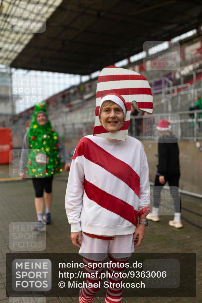 07.12.2025 - St. Pauli X-Mass-Run No. 15 Michael Strokosch http://msf.ph/oto/9363006 07.12.2025 11:20:58 Laufen  meine-sportfotos.de
