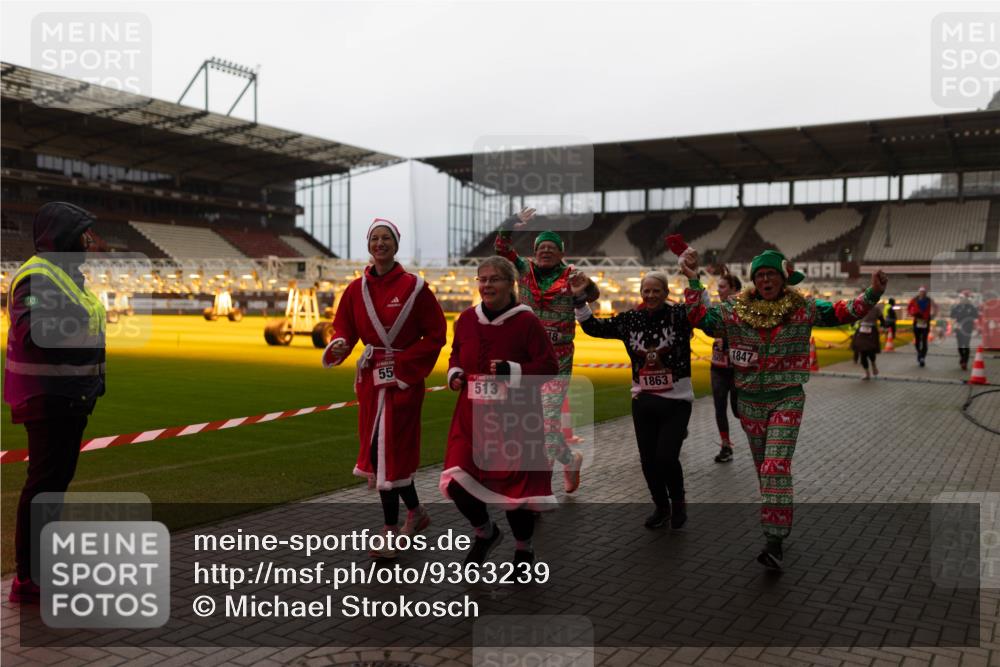 07.12.2025 - St. Pauli X-Mass-Run No. 15 Michael Strokosch http://msf.ph/oto/9363239 07.12.2025 11:48:23 Laufen 55, 513, 1863, 1847 meine-sportfotos.de