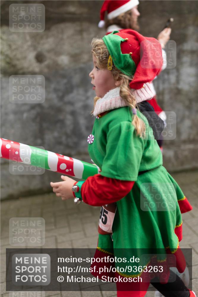 07.12.2025 - St. Pauli X-Mass-Run No. 15 Michael Strokosch http://msf.ph/oto/9363263 07.12.2025 11:48:43 Laufen 5 meine-sportfotos.de