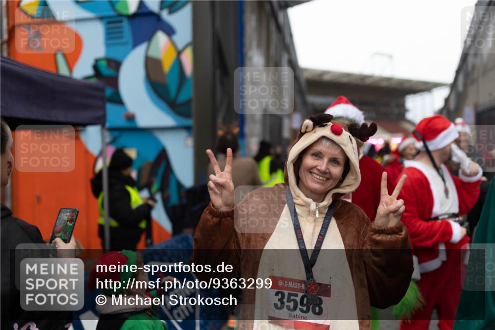 07.12.2025 - St. Pauli X-Mass-Run No. 15 Michael Strokosch http://msf.ph/oto/9363299 07.12.2025 11:49:12 Laufen 3598 meine-sportfotos.de