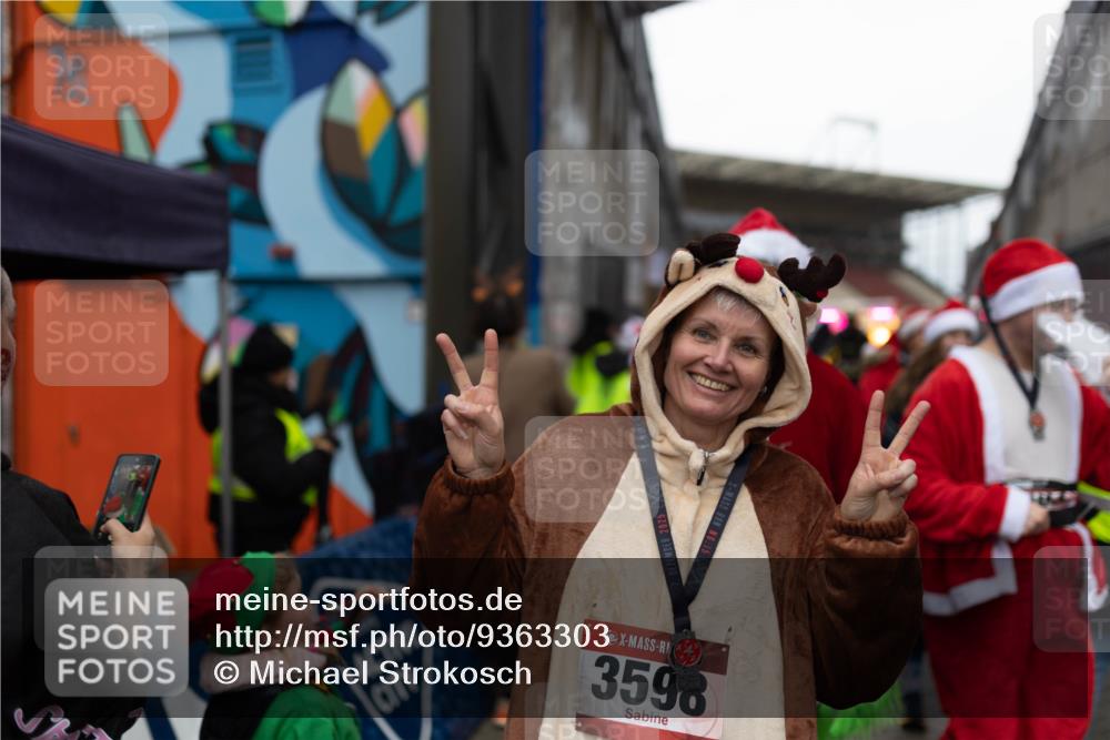 07.12.2025 - St. Pauli X-Mass-Run No. 15 Michael Strokosch http://msf.ph/oto/9363303 07.12.2025 11:49:12 Laufen 3598 meine-sportfotos.de