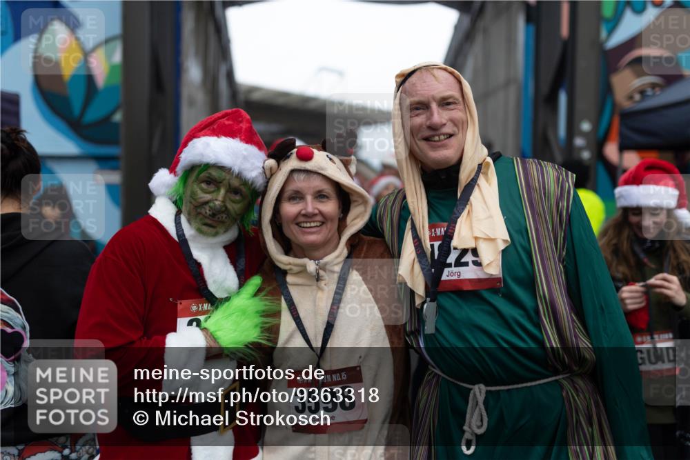 07.12.2025 - St. Pauli X-Mass-Run No. 15 Michael Strokosch http://msf.ph/oto/9363318 07.12.2025 11:49:20 Laufen 15, 3598 meine-sportfotos.de
