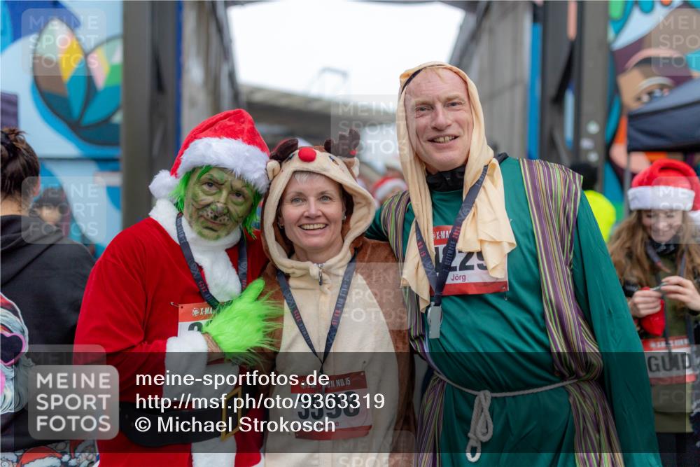 07.12.2025 - St. Pauli X-Mass-Run No. 15 Michael Strokosch http://msf.ph/oto/9363319 07.12.2025 11:49:20 Laufen 15, 3598 meine-sportfotos.de