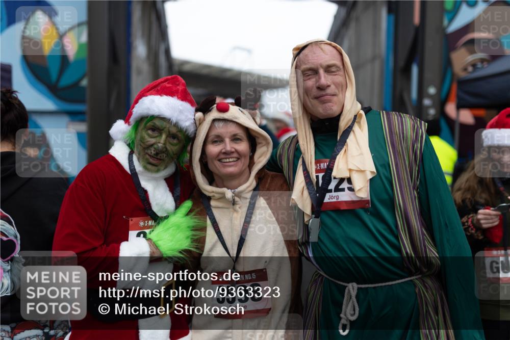 07.12.2025 - St. Pauli X-Mass-Run No. 15 Michael Strokosch http://msf.ph/oto/9363323 07.12.2025 11:49:20 Laufen 15, 3598 meine-sportfotos.de