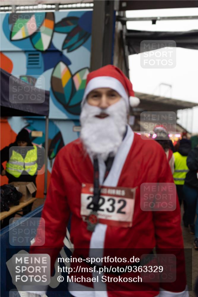 07.12.2025 - St. Pauli X-Mass-Run No. 15 Michael Strokosch http://msf.ph/oto/9363329 07.12.2025 11:49:46 Laufen 2232 meine-sportfotos.de