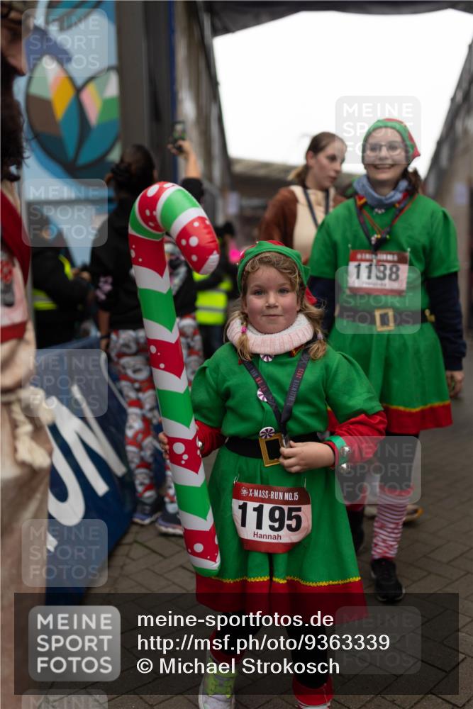 07.12.2025 - St. Pauli X-Mass-Run No. 15 Michael Strokosch http://msf.ph/oto/9363339 07.12.2025 11:50:04 Laufen 15, 1195, 2025, 1138 meine-sportfotos.de