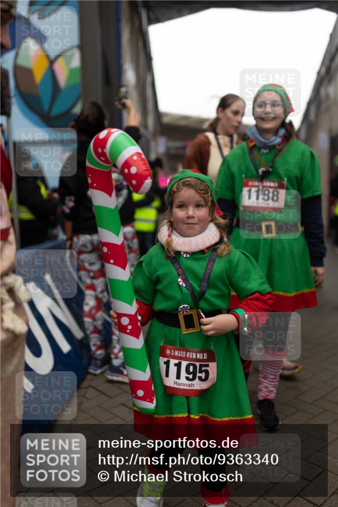 07.12.2025 - St. Pauli X-Mass-Run No. 15 Michael Strokosch http://msf.ph/oto/9363340 07.12.2025 11:50:04 Laufen 15, 1195, 7, 2025, 1188 meine-sportfotos.de