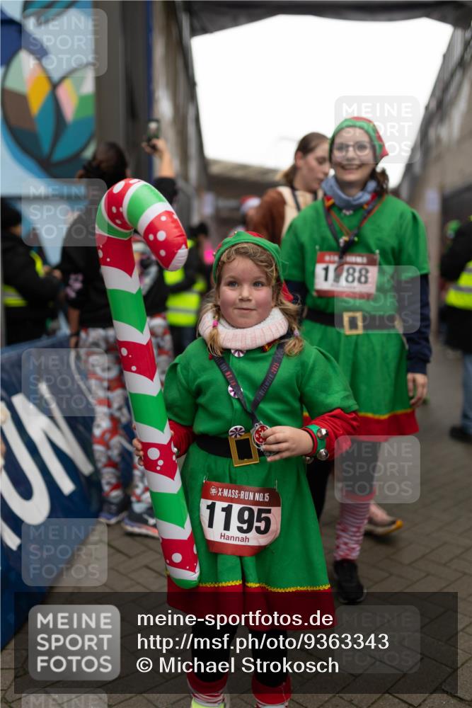 07.12.2025 - St. Pauli X-Mass-Run No. 15 Michael Strokosch http://msf.ph/oto/9363343 07.12.2025 11:50:04 Laufen 15, 1195, 2025, 1, 88 meine-sportfotos.de