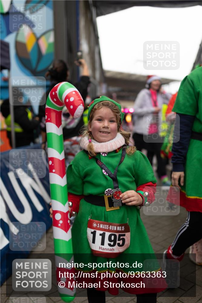 07.12.2025 - St. Pauli X-Mass-Run No. 15 Michael Strokosch http://msf.ph/oto/9363363 07.12.2025 11:50:05 Laufen 15, 1195, 2025 meine-sportfotos.de