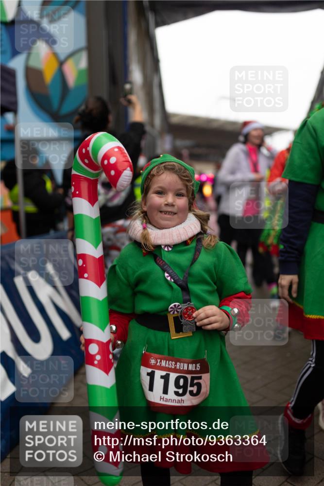 07.12.2025 - St. Pauli X-Mass-Run No. 15 Michael Strokosch http://msf.ph/oto/9363364 07.12.2025 11:50:05 Laufen 15, 1195, 2025 meine-sportfotos.de