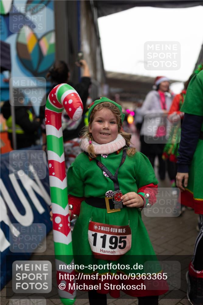 07.12.2025 - St. Pauli X-Mass-Run No. 15 Michael Strokosch http://msf.ph/oto/9363365 07.12.2025 11:50:06 Laufen 15, 1195, 7, 2025 meine-sportfotos.de