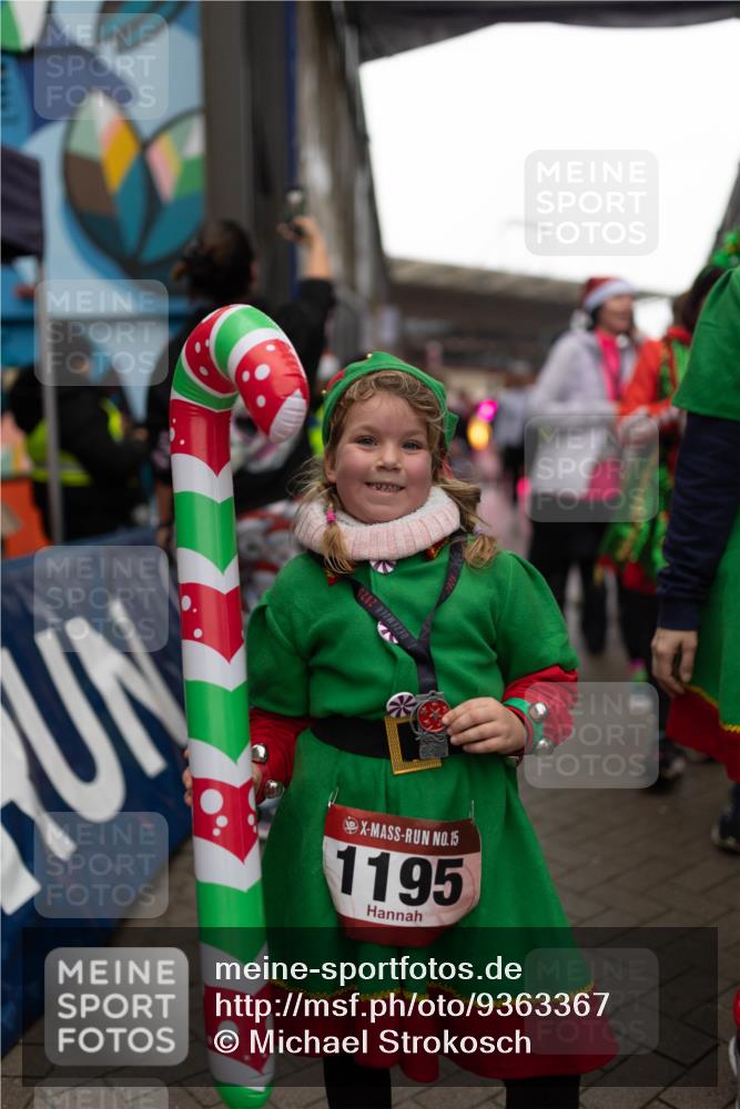 07.12.2025 - St. Pauli X-Mass-Run No. 15 Michael Strokosch http://msf.ph/oto/9363367 07.12.2025 11:50:06 Laufen 15, 1195, 7, 2025 meine-sportfotos.de