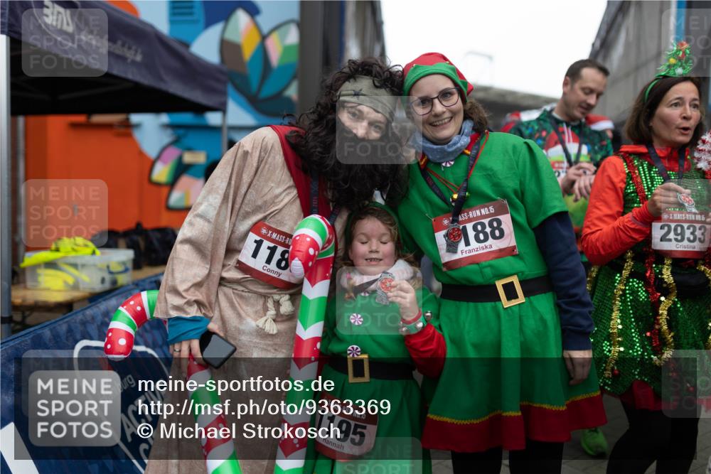 07.12.2025 - St. Pauli X-Mass-Run No. 15 Michael Strokosch http://msf.ph/oto/9363369 07.12.2025 11:50:12 Laufen 118, 15, 1195, 5202, 83832, 15, 188, 5, 2933 meine-sportfotos.de