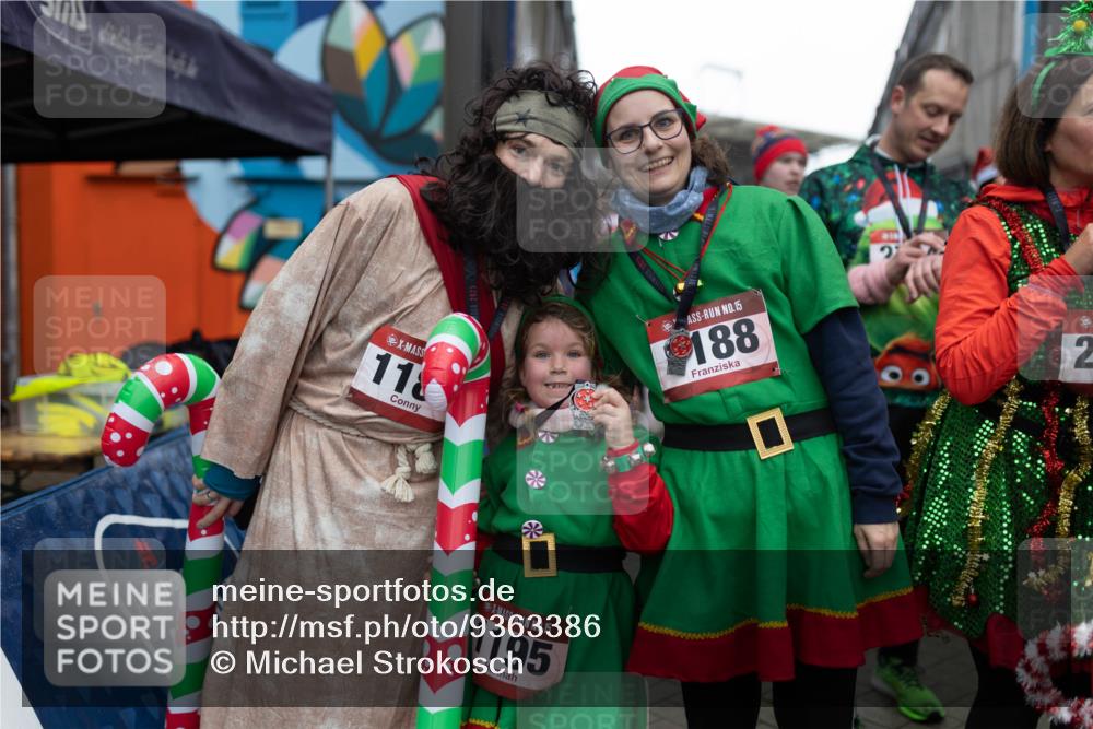 07.12.2025 - St. Pauli X-Mass-Run No. 15 Michael Strokosch http://msf.ph/oto/9363386 07.12.2025 11:50:13 Laufen 11, 5202, 8383230, 15, 1195, 15, 188, 2 meine-sportfotos.de