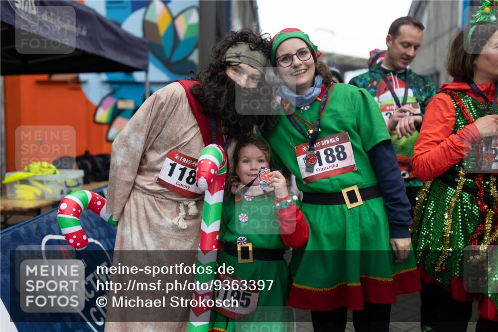 07.12.2025 - St. Pauli X-Mass-Run No. 15 Michael Strokosch http://msf.ph/oto/9363397 07.12.2025 11:50:14 Laufen 118, 15, 1195, 2025, 15, 188 meine-sportfotos.de