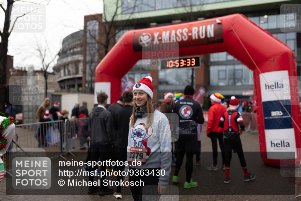 07.12.2025 - St. Pauli X-Mass-Run No. 15 Michael Strokosch http://msf.ph/oto/9363430 07.12.2025 11:53:31 Laufen 15, 3379, 10, 53, 33 meine-sportfotos.de