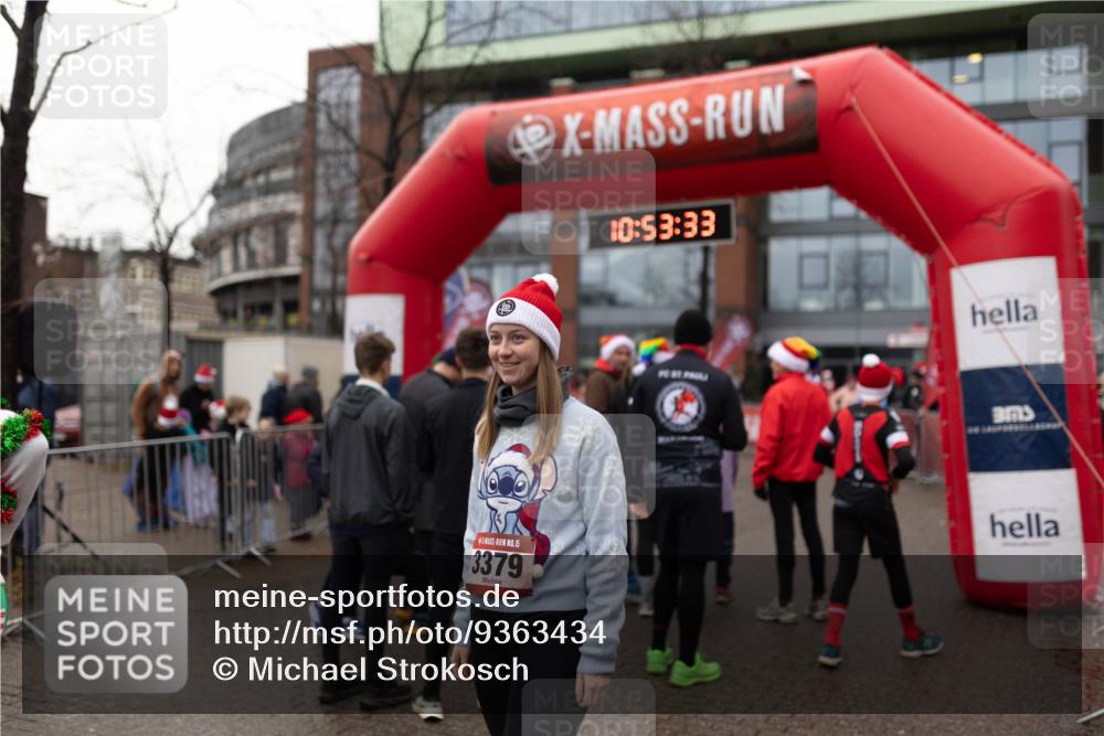 07.12.2025 - St. Pauli X-Mass-Run No. 15 Michael Strokosch http://msf.ph/oto/9363434 07.12.2025 11:53:32 Laufen 10, 53, 33, 15, 3379 meine-sportfotos.de