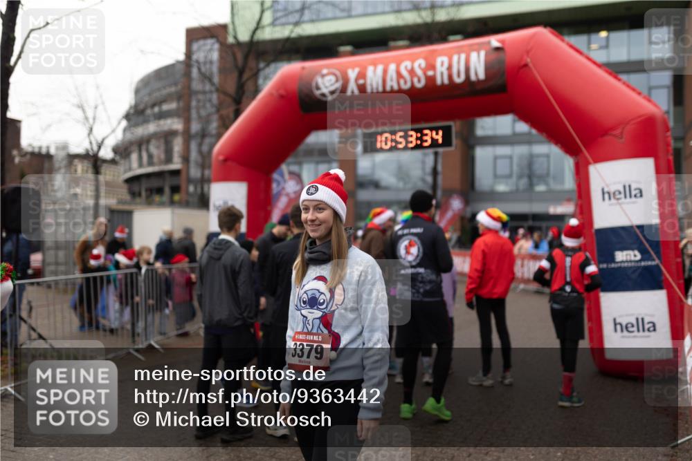 07.12.2025 - St. Pauli X-Mass-Run No. 15 Michael Strokosch http://msf.ph/oto/9363442 07.12.2025 11:53:32 Laufen 10, 53, 34, 15, 3379 meine-sportfotos.de