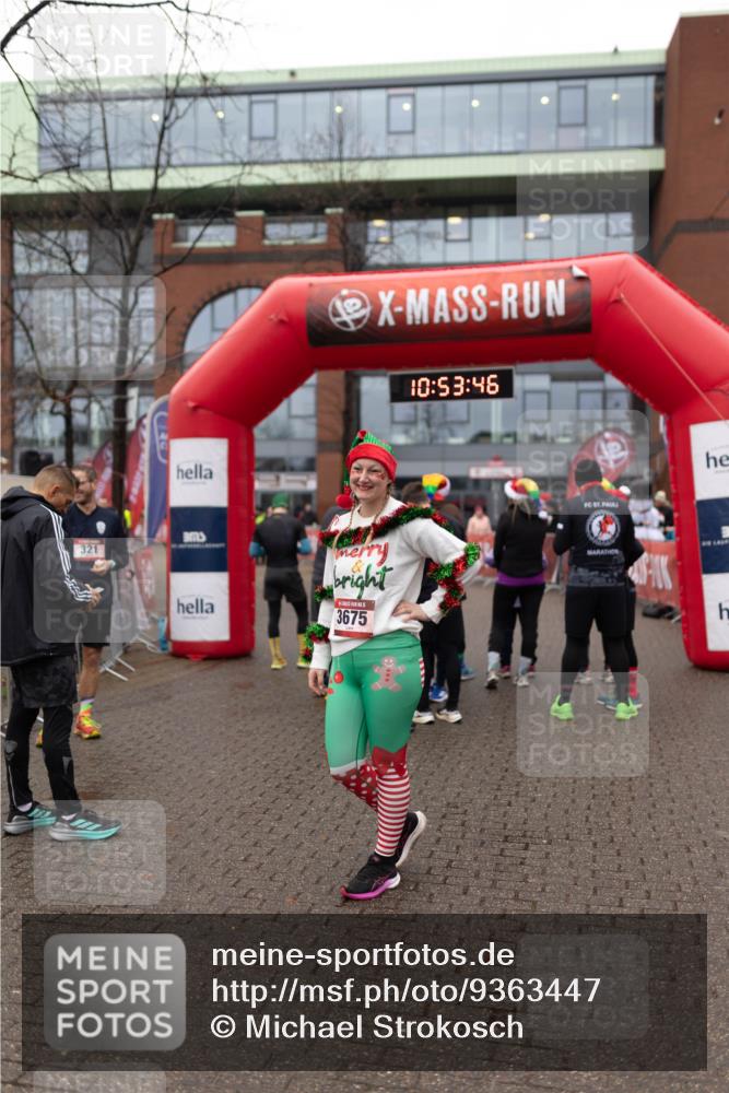 07.12.2025 - St. Pauli X-Mass-Run No. 15 Michael Strokosch http://msf.ph/oto/9363447 07.12.2025 11:53:45 Laufen 10, 53, 46, 321, 3675 meine-sportfotos.de