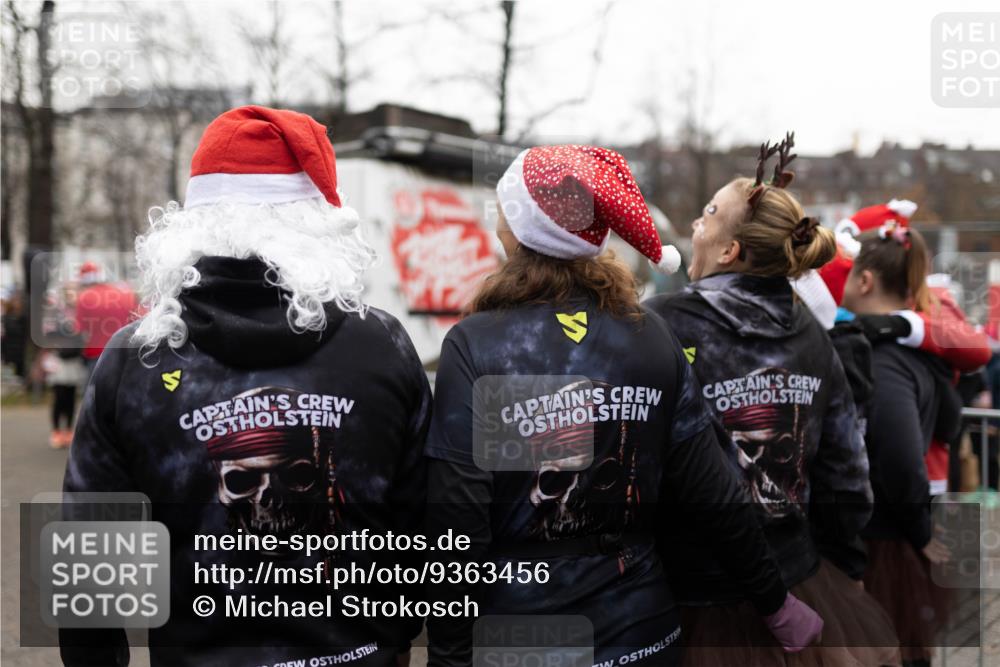 07.12.2025 - St. Pauli X-Mass-Run No. 15 Michael Strokosch http://msf.ph/oto/9363456 07.12.2025 11:57:44 Laufen  meine-sportfotos.de