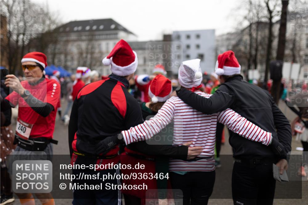 07.12.2025 - St. Pauli X-Mass-Run No. 15 Michael Strokosch http://msf.ph/oto/9363464 07.12.2025 11:57:55 Laufen 240 meine-sportfotos.de