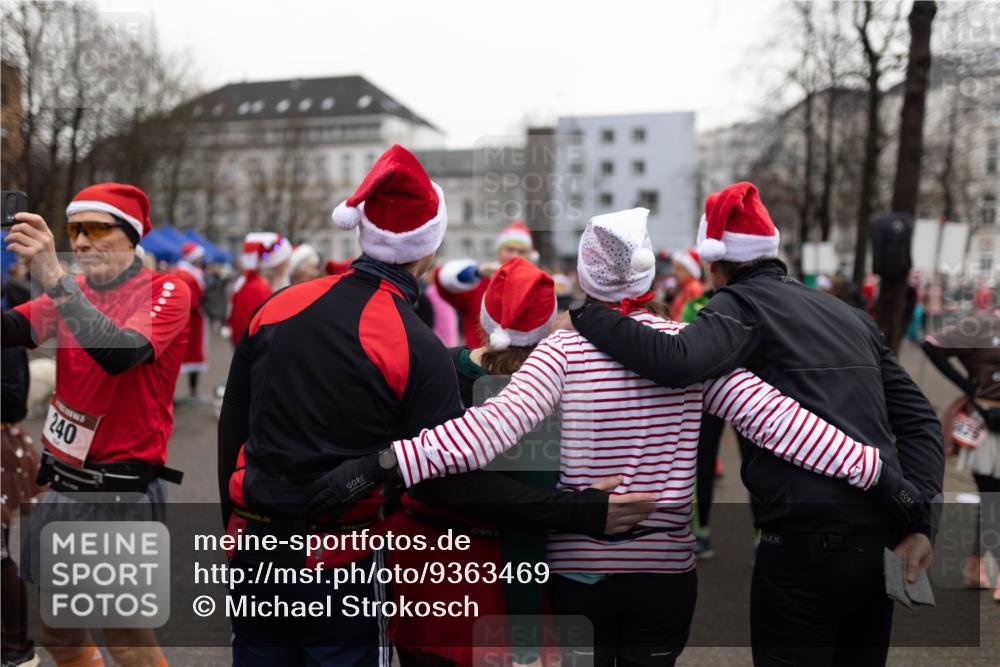 07.12.2025 - St. Pauli X-Mass-Run No. 15 Michael Strokosch http://msf.ph/oto/9363469 07.12.2025 11:57:56 Laufen 1651, 240, 6200, 875 meine-sportfotos.de