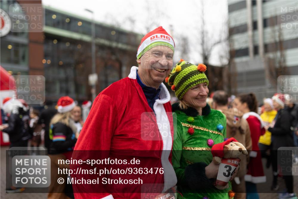 07.12.2025 - St. Pauli X-Mass-Run No. 15 Michael Strokosch http://msf.ph/oto/9363476 07.12.2025 11:58:12 Laufen 3 meine-sportfotos.de