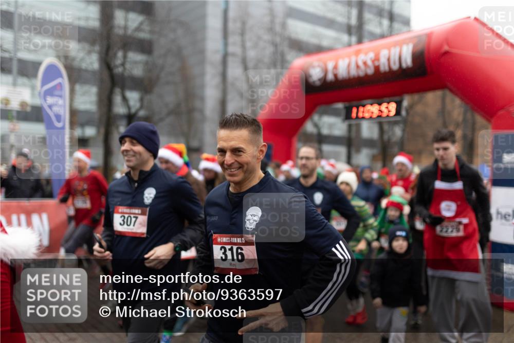 07.12.2025 - St. Pauli X-Mass-Run No. 15 Michael Strokosch http://msf.ph/oto/9363597 07.12.2025 12:09:58 Laufen 307, 110959, 15, 316, 2229 meine-sportfotos.de