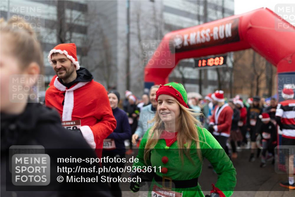 07.12.2025 - St. Pauli X-Mass-Run No. 15 Michael Strokosch http://msf.ph/oto/9363611 07.12.2025 12:10:02 Laufen 15, 2757, 15, 18003 meine-sportfotos.de