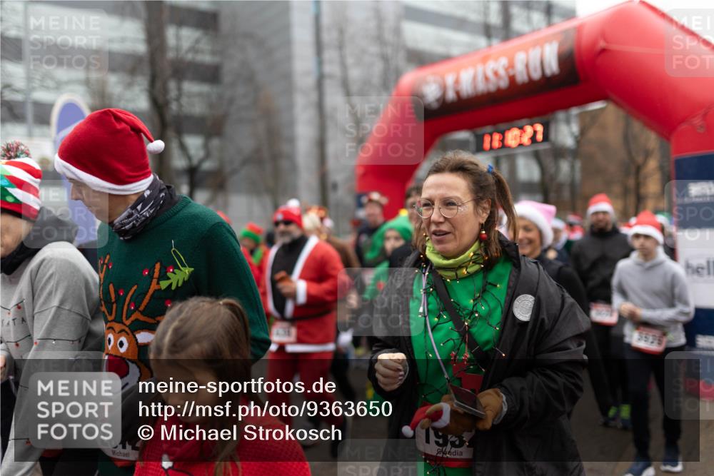 07.12.2025 - St. Pauli X-Mass-Run No. 15 Michael Strokosch http://msf.ph/oto/9363650 07.12.2025 12:10:25 Laufen 18027, 193 meine-sportfotos.de