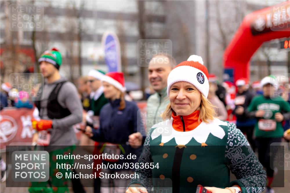 07.12.2025 - St. Pauli X-Mass-Run No. 15 Michael Strokosch http://msf.ph/oto/9363654 07.12.2025 12:10:28 Laufen 142 meine-sportfotos.de