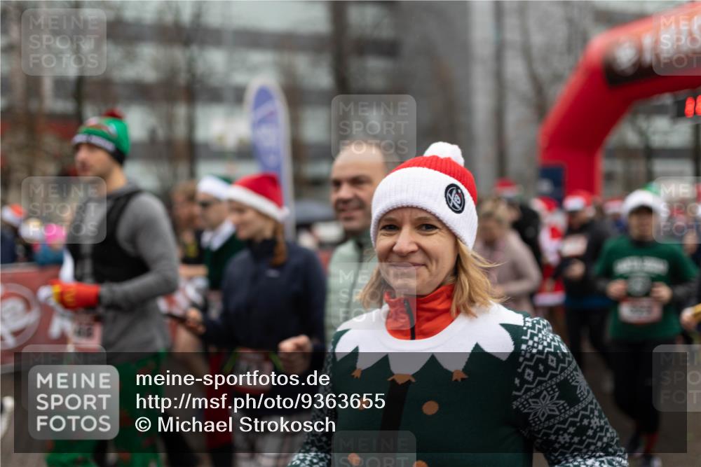 07.12.2025 - St. Pauli X-Mass-Run No. 15 Michael Strokosch http://msf.ph/oto/9363655 07.12.2025 12:10:28 Laufen  meine-sportfotos.de