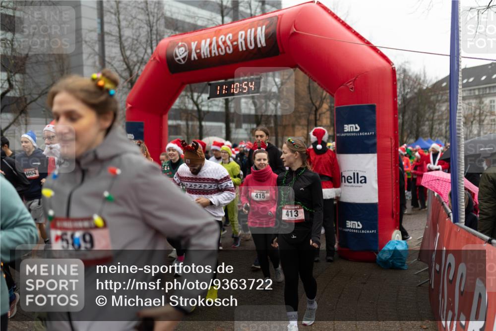 07.12.2025 - St. Pauli X-Mass-Run No. 15 Michael Strokosch http://msf.ph/oto/9363722 07.12.2025 12:10:52 Laufen 4604, 589, 11, 10, 54, 415, 413 meine-sportfotos.de