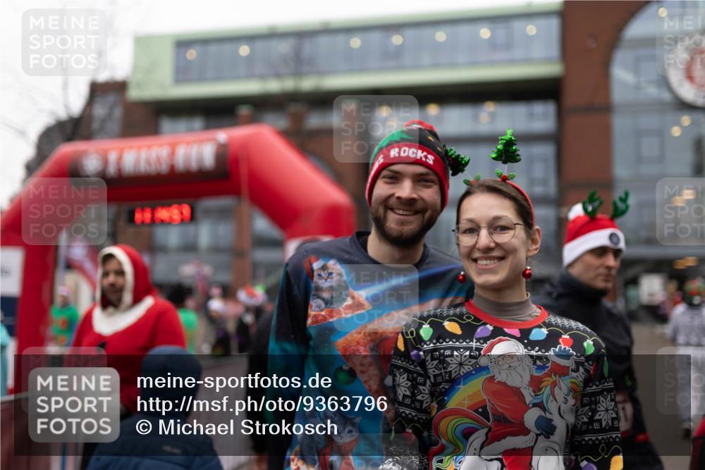 07.12.2025 - St. Pauli X-Mass-Run No. 15 Michael Strokosch http://msf.ph/oto/9363796 07.12.2025 12:14:55 Laufen  meine-sportfotos.de