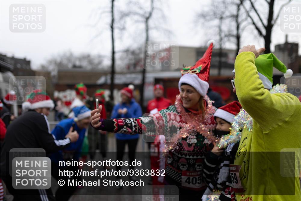 07.12.2025 - St. Pauli X-Mass-Run No. 15 Michael Strokosch http://msf.ph/oto/9363832 07.12.2025 12:16:41 Laufen 405, 59 meine-sportfotos.de