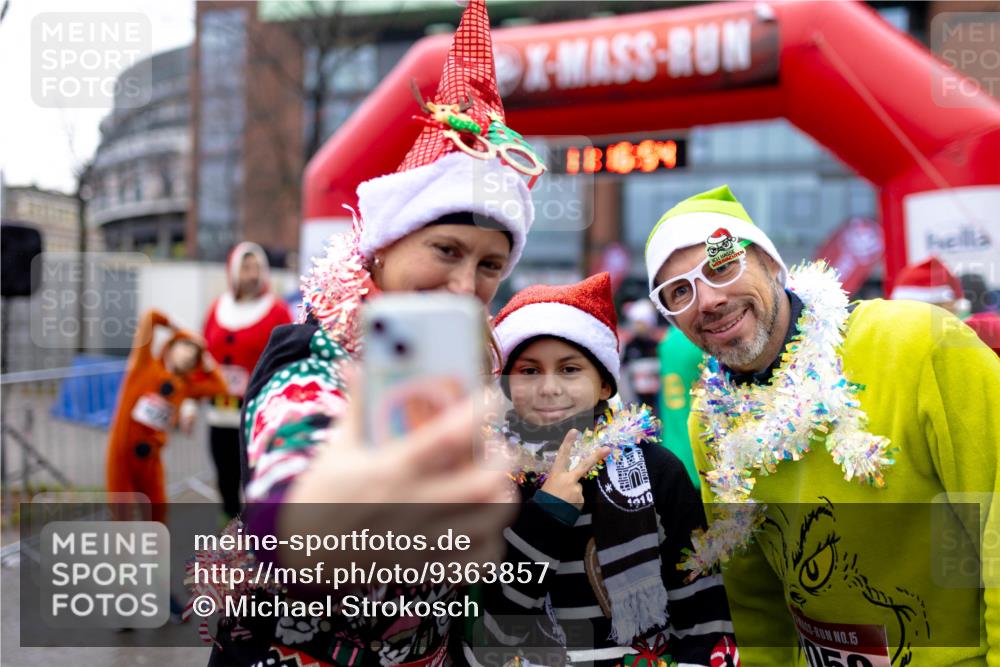 07.12.2025 - St. Pauli X-Mass-Run No. 15 Michael Strokosch http://msf.ph/oto/9363857 07.12.2025 12:16:52 Laufen 1869, 1910 meine-sportfotos.de