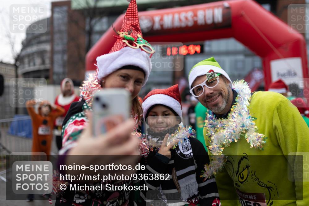 07.12.2025 - St. Pauli X-Mass-Run No. 15 Michael Strokosch http://msf.ph/oto/9363862 07.12.2025 12:16:52 Laufen 1910, 15 meine-sportfotos.de