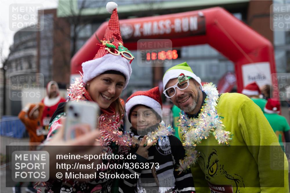 07.12.2025 - St. Pauli X-Mass-Run No. 15 Michael Strokosch http://msf.ph/oto/9363873 07.12.2025 12:16:53 Laufen 18695, 15 meine-sportfotos.de